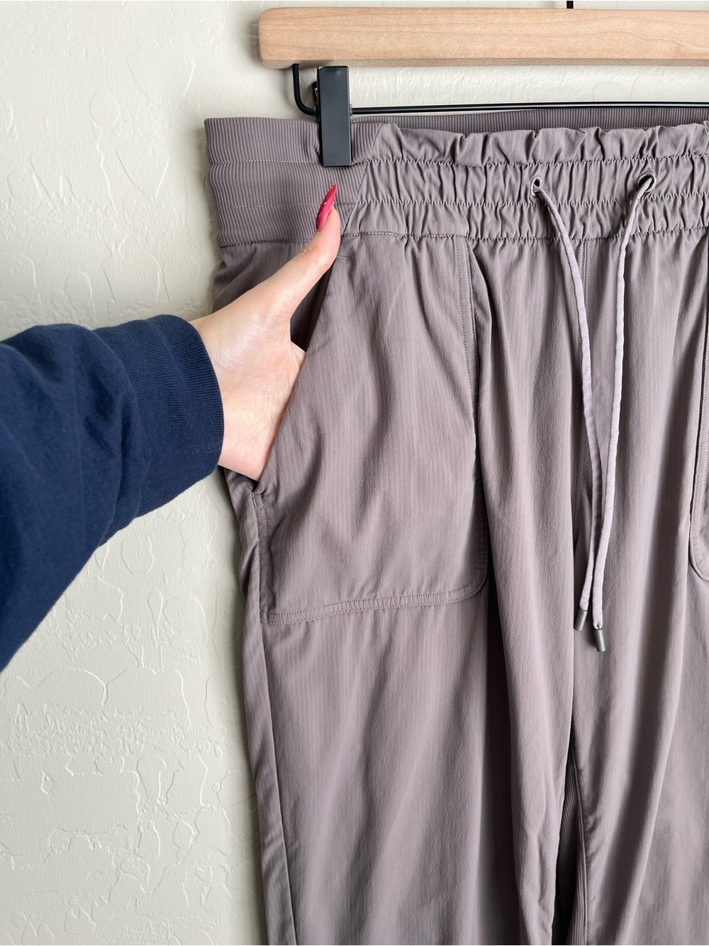 Lululemon Beyond the Studio Crop Pants Grey Lunar Rock Size 10 - Picture 6 of 9